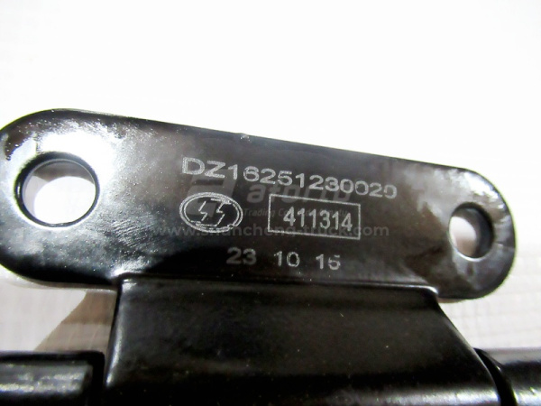 Навеска ящик с инструментами в сборе SHAANXI X6000 (оригинал)