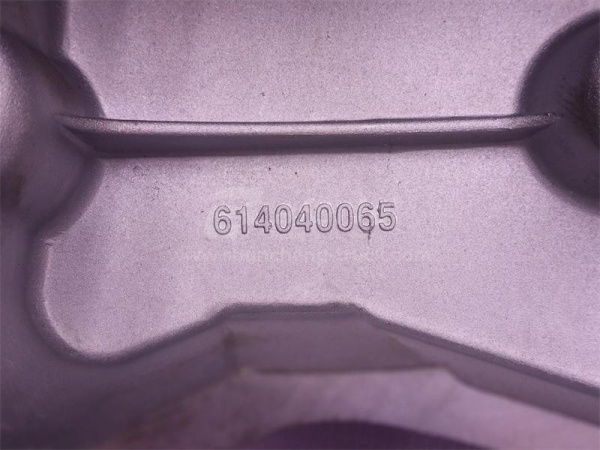 Крышка клапана WD615 Sinotruk