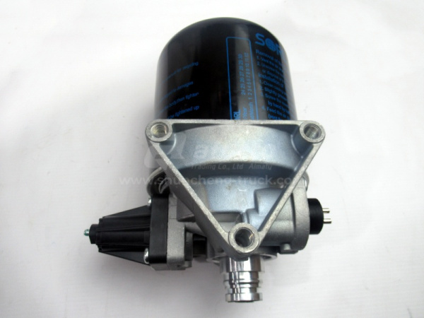 Осушитель воздуха 8,1 bar с подогревом и регулятором DAF, SCANIA, MAN 4324101020