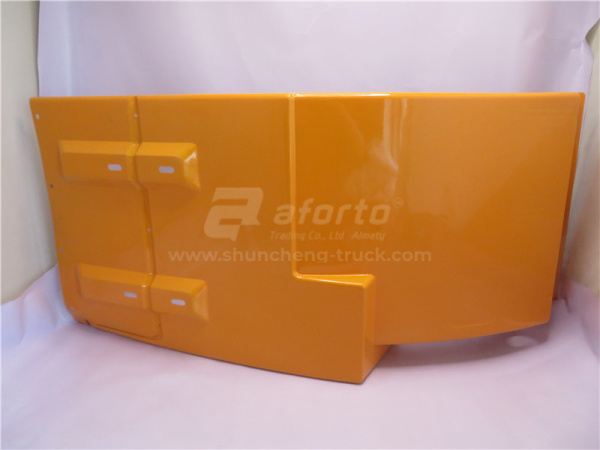 Брызговик SHAANXI M3000 переднего колеса желтый правый новая модель