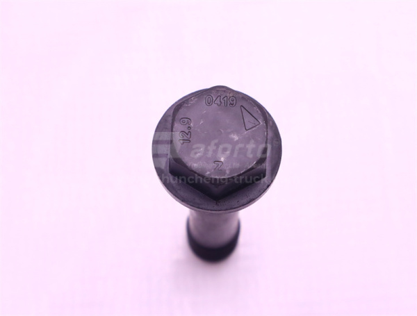 Болт маховика 16*80*1.5 MAN MC11/MC13