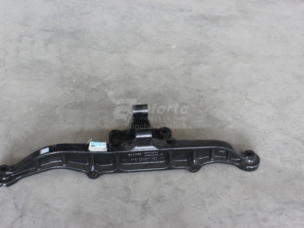 Кронштейн амортизатора SHAANXI X6000 правая (оригинал)