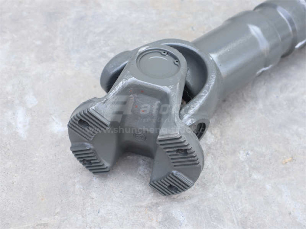 Кардан 1850мм фланец-180 крестовина-57 отв.-4 SHAANXI F2000