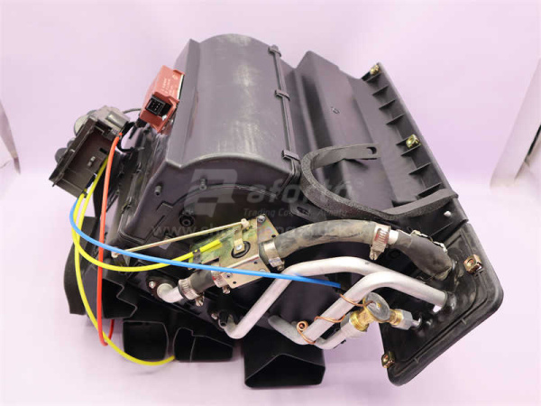 Печкa SHAANXI F2000 в сборе 1101