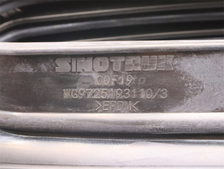 Гофра воздухозаборника HOWO TX380/TX400/TX440/T5G310/C7H (оригинал)