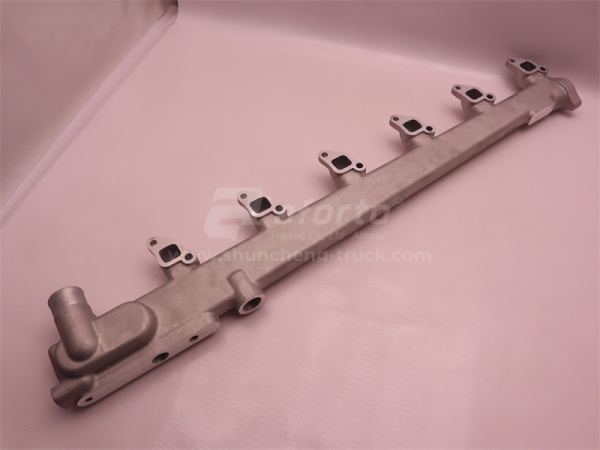 Труба подачи антифриза из ГБЦ WP10.340E22 (4 клапана) (оригинал)