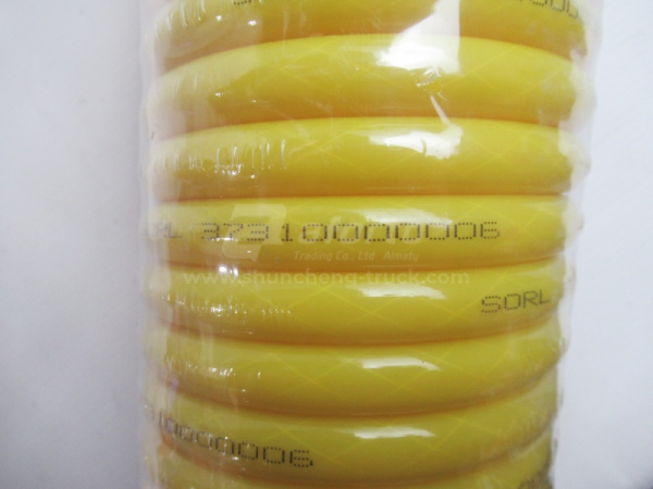 Шланг прицепа витой желтый (26 витков, ДВУХСЛОЙНЫЙ) (M16*1,5) УНИВЕРСАЛЬНОЕ (37310000006)