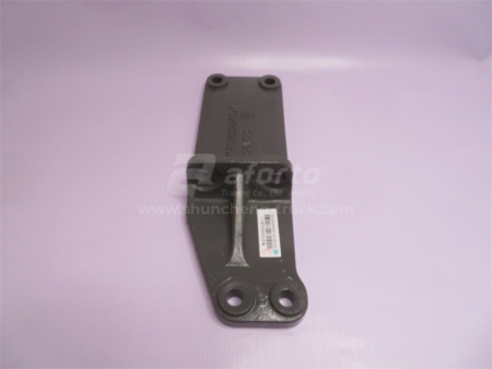 Кронштейн подушки двигателя HOWO T7 задней правый (оригинал)