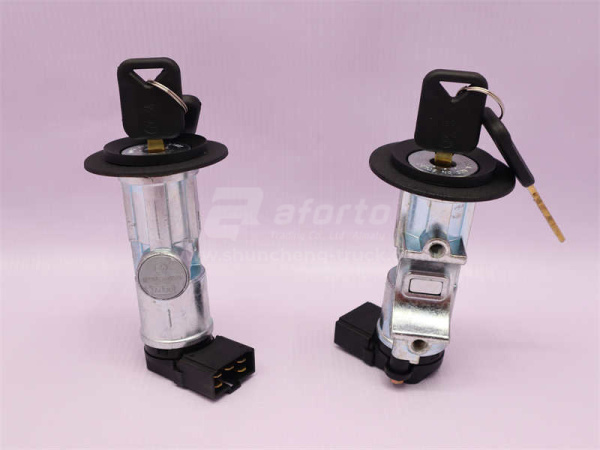 Замок зажигания SHAANXI M3000/L3000 новая модель (оригинал)