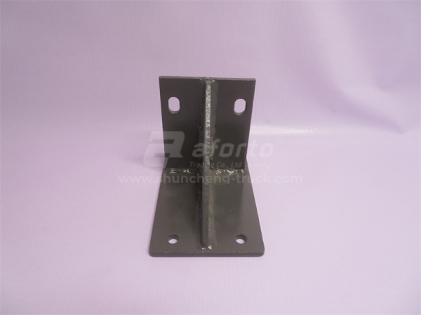 Кронштейн радиатора правый HOWO 70T (оригинал)