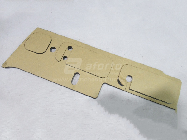 Шумоизоляционная панель двигателя SHAANXI X5000 левый (оригинал)