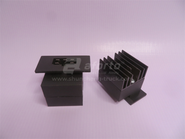 Реле регулятор оборотов печки HOWO новая модель