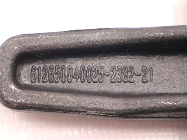 Кронштейн прижимная головки блока цилиндра WEICHAI WP10.340E22 (оригинал)