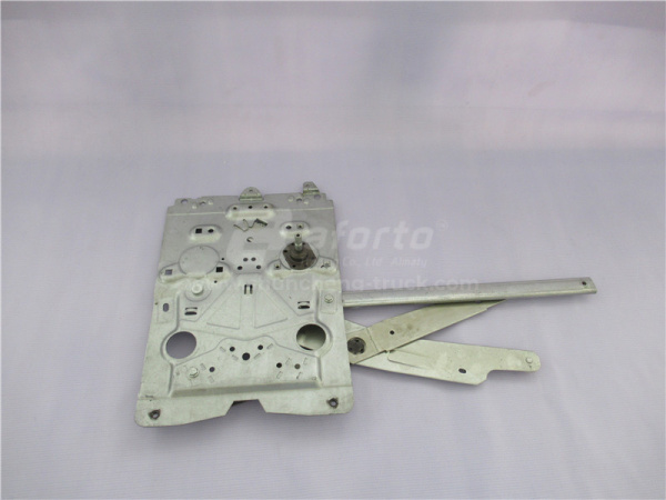 Стеклоподъемник HOWO A7 ручной правый