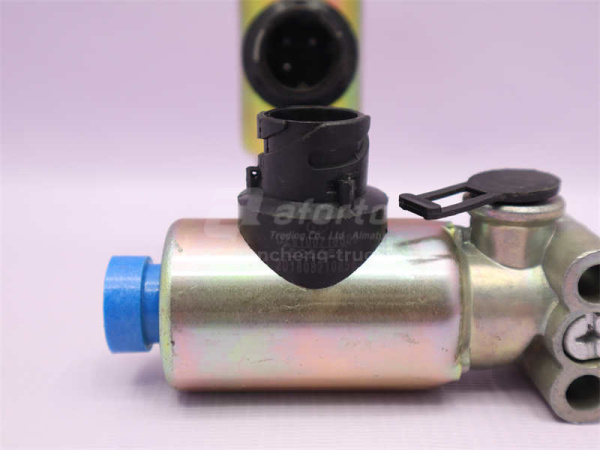 Клапан электромагнитный SHAANXI F3000 (белый) (оригинал)