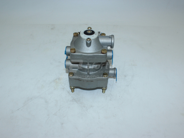 Клапан воздушный распределительный КАМАЗ