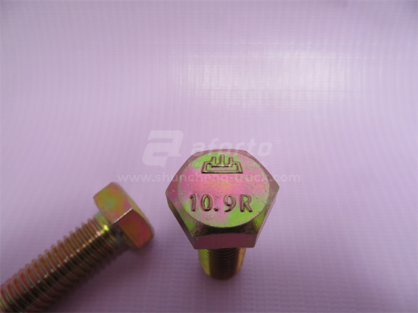 Болт 14*34*2.0 КПП SHANTUI SD22/23/32