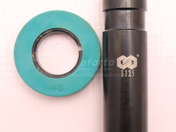 Палец зуба ковша экскаватора CAT 326/325D с стопор