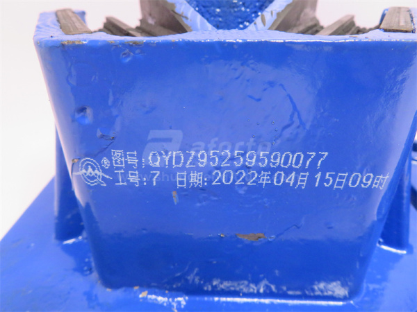 Подушка двигателя SHAANXI передняя левая QINYANG