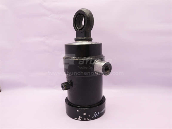 Гидроцилиндр подъема кузова 4 штока 130*800 50mm