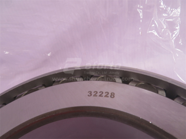 Подшипник ступицы HOWO 70T AC26 32228/7528