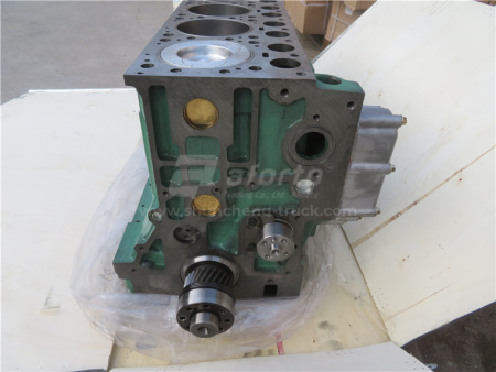 Блок двигателя в сборе SINOTRUK WD615.69EVB 336л.с (шорт блок) LAIYANGZHONGYAO