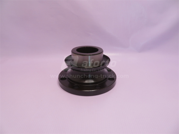 Фланец моста HOWO 165/90/39/8 (диаметр /высота 90mm/шлицы /отверстия)