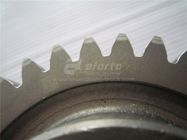 Шестерня КПП HW19710C промежуточного вала ведущая Z = 33