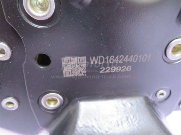 Замок кабины гидравлический HOWO A7