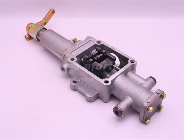 Механизм переключения КПП SINOTRUK HW20716 в сборе двойной