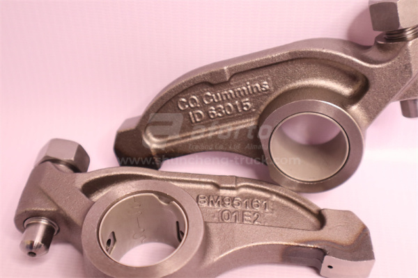 Коромысло SHANTUI SD22/23 NT855-C280 впускного клапана (оригинал)