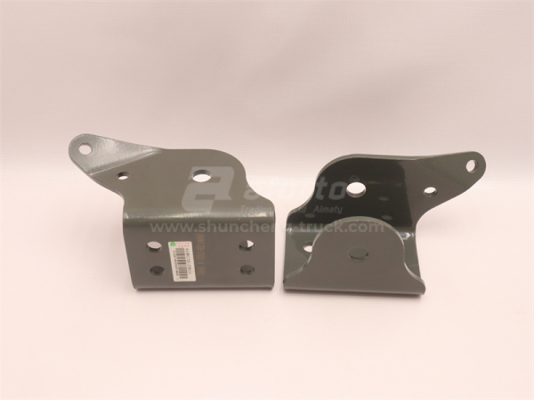 Кронштейн торсиона кабины HOWO TX левый (оригинал)