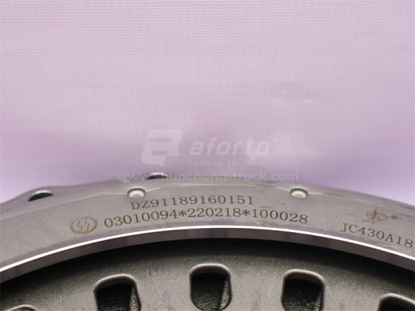 Корзина сцепления D = 430 SHAANXI X3000/L3000 (упорное кольцо D=90 с шестью когтями) (оригинал)