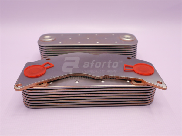 Радиатор теплообменника WD615/WP10.336E53/WP10.340E22/WP10.380E22/D10 Euro II (8 слоёв)