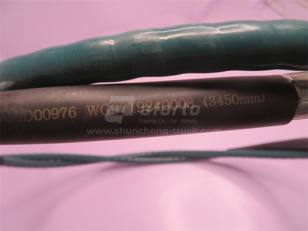 Трос переключения передач КПП HOWO 2007 3.45M черный (хорошее качество)