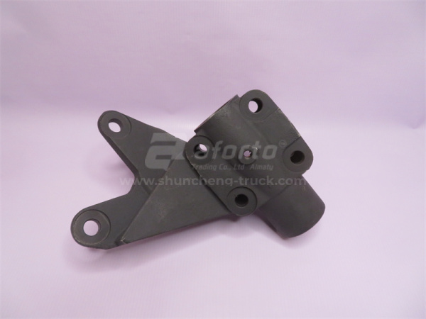 Кронштейн поворотного кулака HOWO 2007 правый (оригинал)