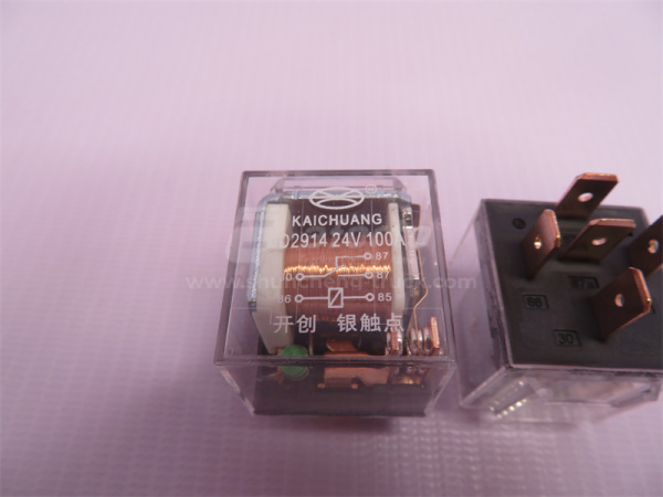 Реле 5 контактное переключающее JD2914 24V100A