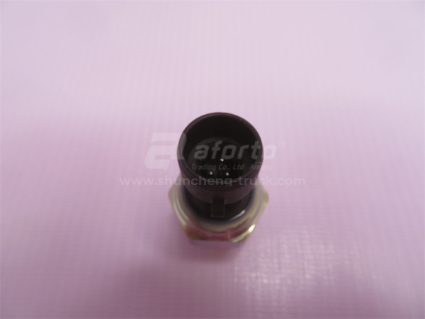 Датчик давления масла D10/MC11/MC13 (оригинал)