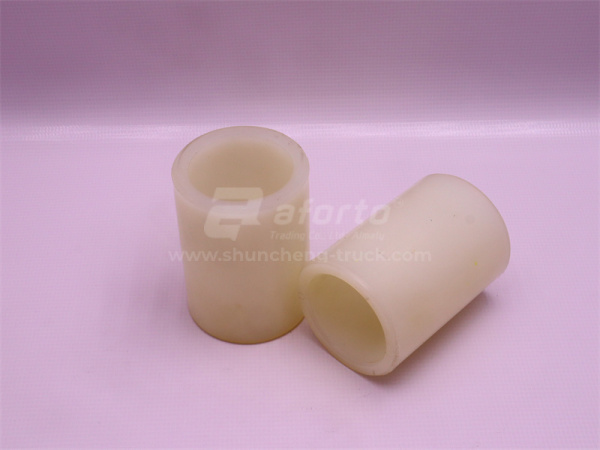 Втулка пальца седла прицепа 65*85*120 новый автозапчасти на спец. технику 33823