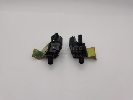 Кран печки HOWO/V7 новая модель