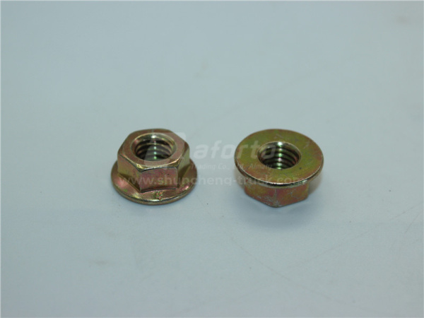 Гайка трубы глушителя WEICHAI DEUTZ WP6.210E32