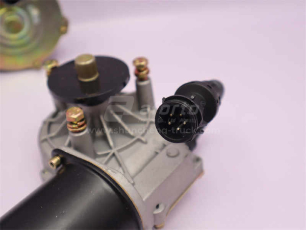Электродвигатель стеклоочистителя SHAANXI F2000/F3000