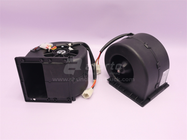 Электродвигатель отопителя с одинарной крыльчаткой новый автозапчасти на спец. технику 07588