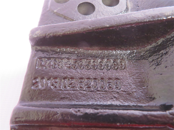 Кронштейн двигателя SHAANXI F3000 левый