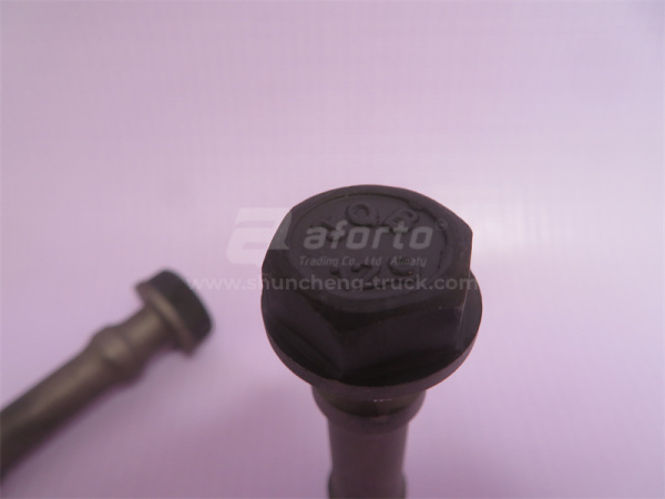 Болт шатуна 14*68 WD618/D12