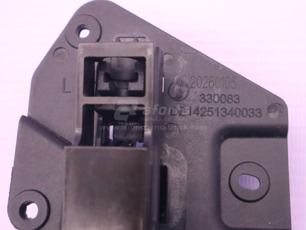 Ручка двери кабины внутренняя левый SHAANXI X5000/X6000 2019