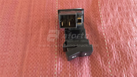 Переключатель щитковый HOWO A7 рабочего фонаря