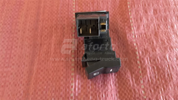 Переключатель щитковый HOWO A7 рабочего фонаря