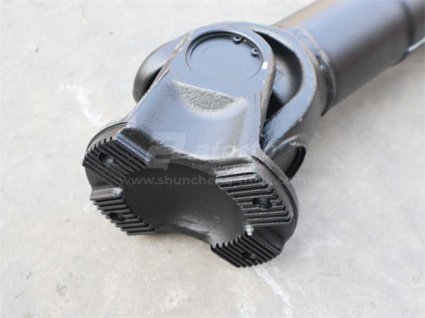 Кардан 880мм  фланец-180 крестовина-62 отв.-4 SHAANXI F2000