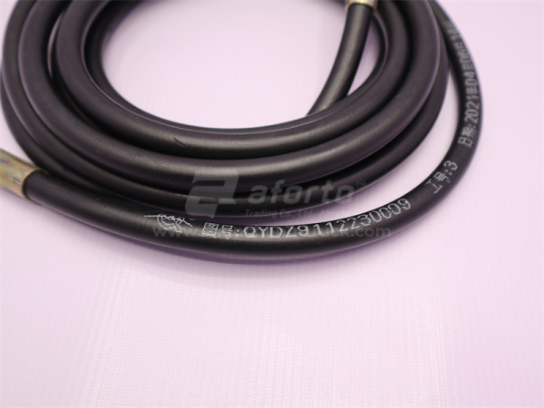 Шланг сцепления SHAANXI 4,2 м. быстросъёмный - Быстросъёмные QINYAN